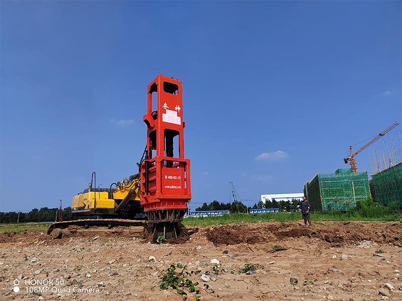 挖掘機(jī)液壓強(qiáng)夯機(jī)