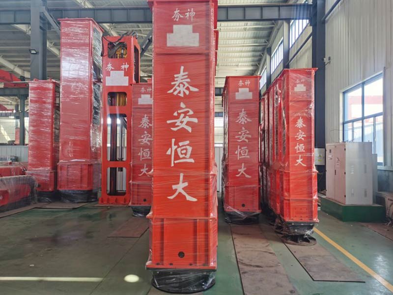 裝載機(jī)液壓夯實(shí)機(jī)